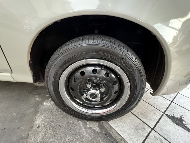 Nissan MARCH 2000-10 8015-8