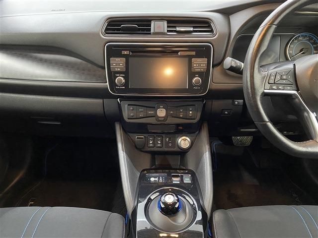Nissan LEAF 2019-01 3724-14