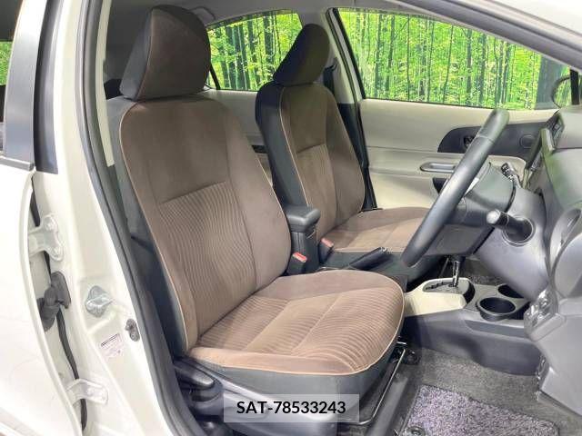 Toyota AQUA 2012-11 347833-8