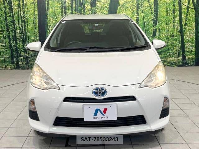 Toyota AQUA 2012-11 347833-14
