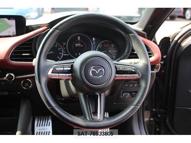 Mazda MAZDA3 2019-09 301078-16
