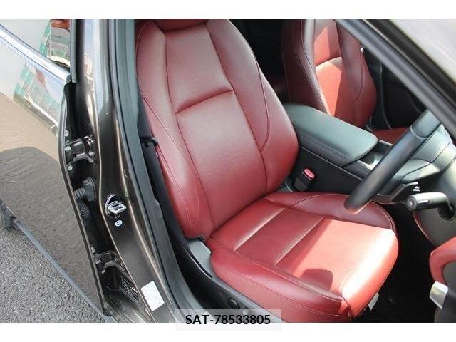 Mazda MAZDA3 2019-09 301078-14