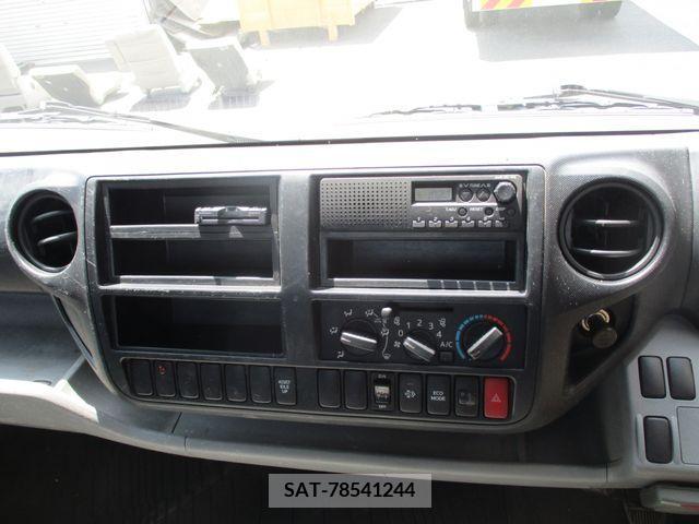 Hino DUTRO 2011-10 340670-14