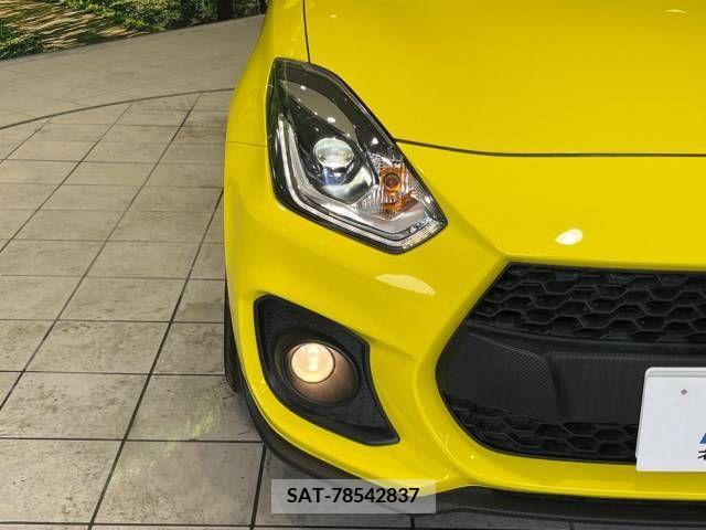 Suzuki SWIFT 2022-11 331445-12