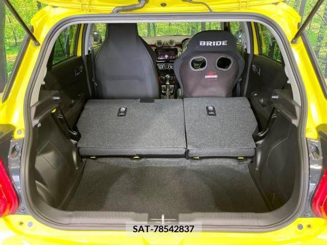 Suzuki SWIFT 2022-11 331445-11