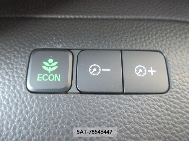 Honda N BOX CUSTOM 2018-02 235811-17