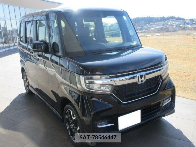 Honda N BOX CUSTOM 2018-02 235811-2