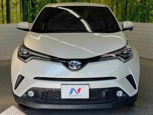 Toyota C-HR 2017-02 12665-15