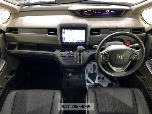 Honda FREED 2018-09 216131-1