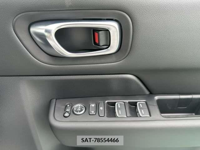 Honda e 2024-04 342649-17
