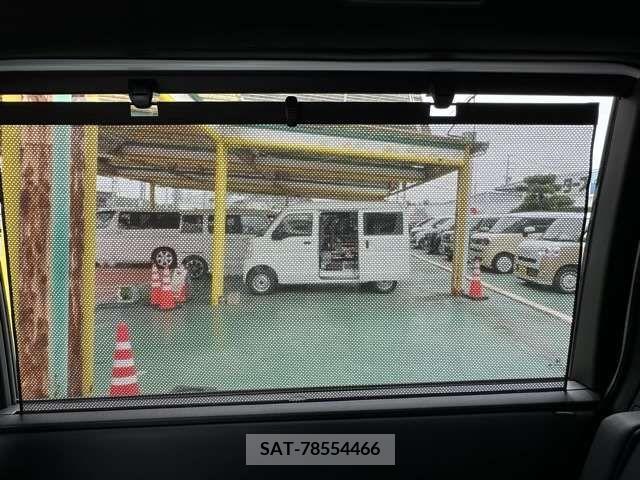 Honda e 2024-04 342649-9