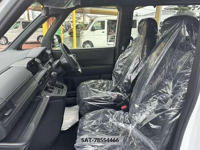 Honda e 2024-04 342649-2