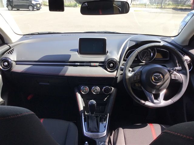 Mazda DEMIO 2014-12 2058-11