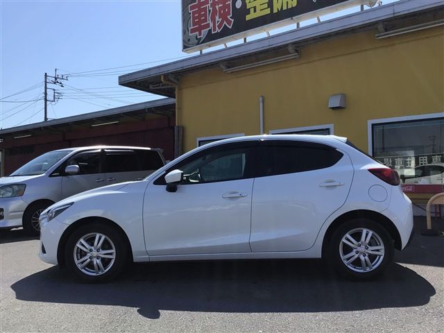 Mazda DEMIO 2014-12 2058-4