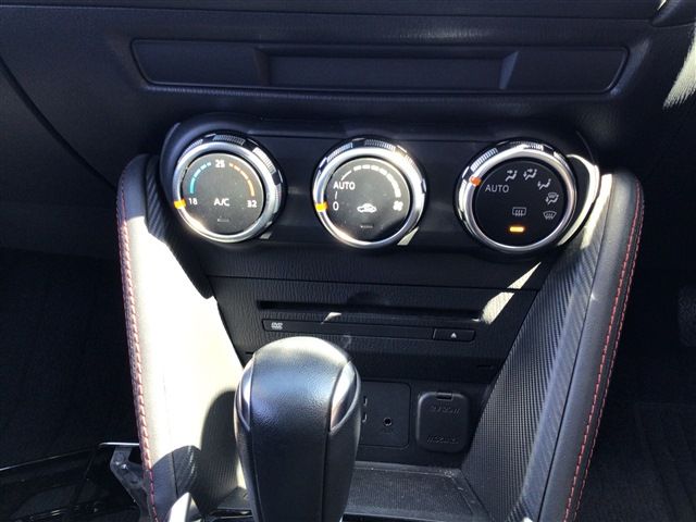 Mazda DEMIO 2014-12 2058-14