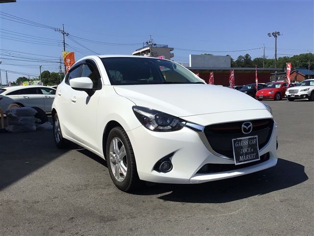 Mazda DEMIO 2014-12 2058-2