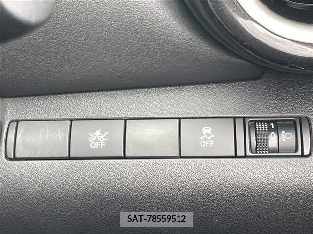 Nissan KICKS 2020-11 314977-4
