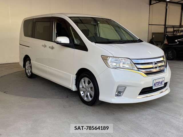 Nissan SERENA 2012-03 393841-17