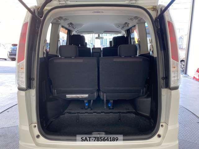 Nissan SERENA 2012-03 393841-9