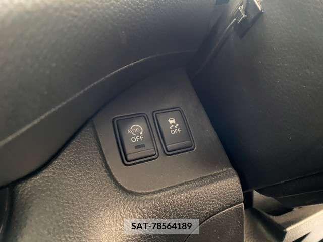 Nissan SERENA 2012-03 393841-16