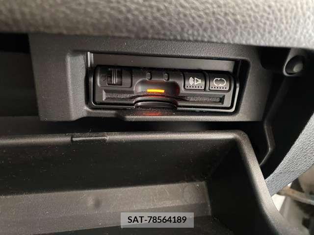 Nissan SERENA 2012-03 393841-15