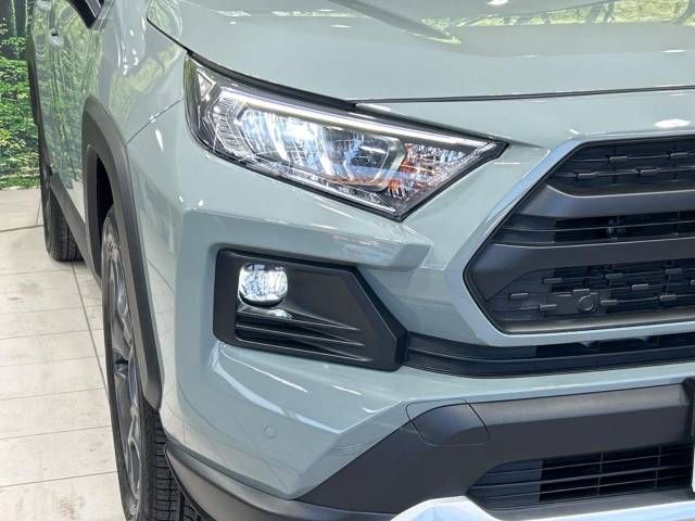 Toyota RAV4 2022-09 196429-12