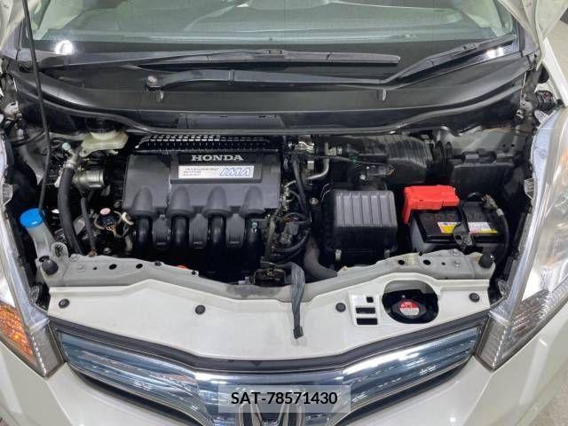 Honda FIT HYBRID 2011-05 303908-16