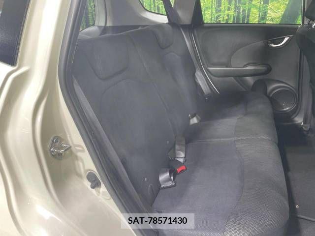 Honda FIT HYBRID 2011-05 303908-7