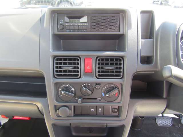 Suzuki CARRY TRUCK 2023-10 16979-18