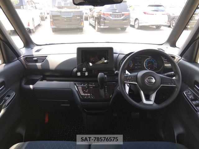 Nissan ROOX 2020-12 300932-2