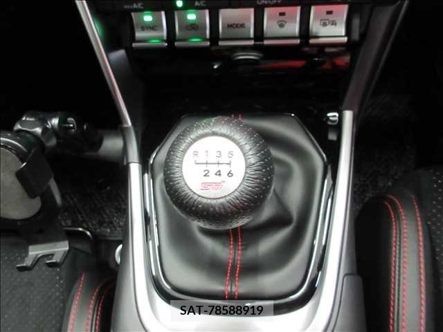 Subaru BRZ 2022-12 352987-15