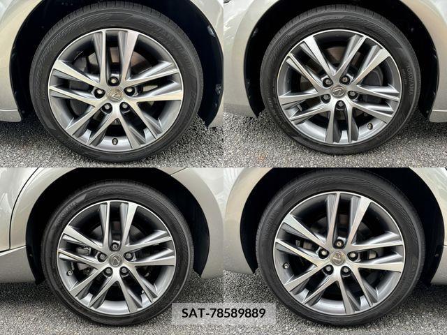 Lexus IS 2016-12 239131-8