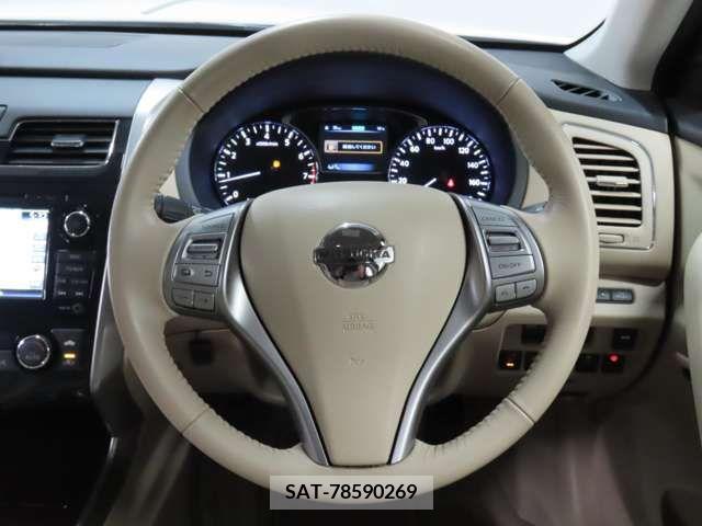 Mitsuoka GALUE 2015-12 222929-15