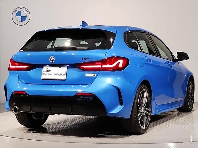 Bmw 1 SERIES 2022-08 4303-2