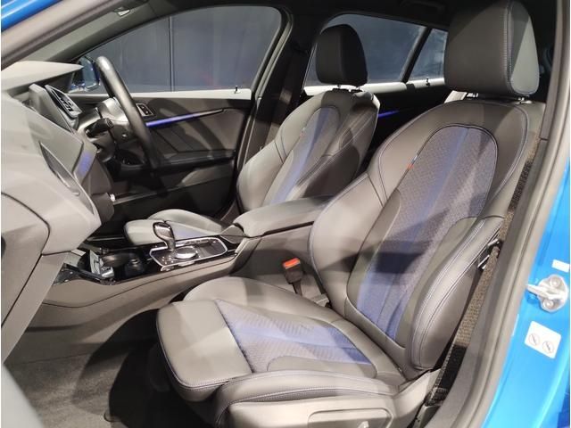 Bmw 1 SERIES 2022-08 4303-10