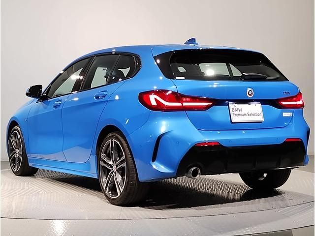 Bmw 1 SERIES 2022-08 4303-4