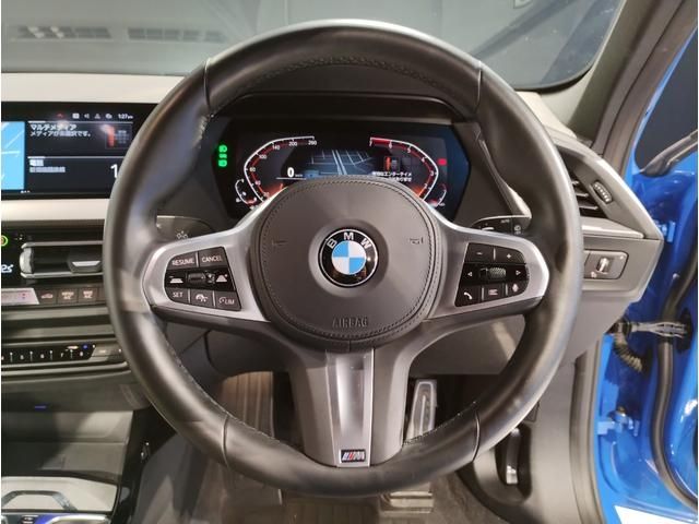 Bmw 1 SERIES 2022-08 4303-15