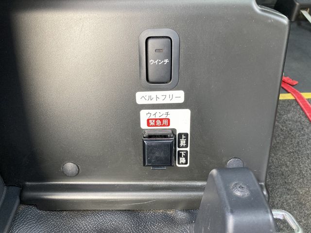 Daihatsu HIJET CARGO 2018-04 7563-12