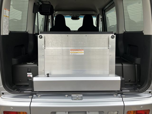 Daihatsu HIJET CARGO 2018-04 7563-9