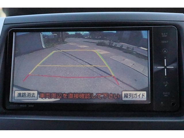 Toyota VOXY 2010-08 10121-26
