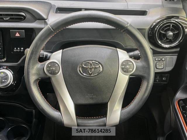 Toyota AQUA 2016-02 349610-11