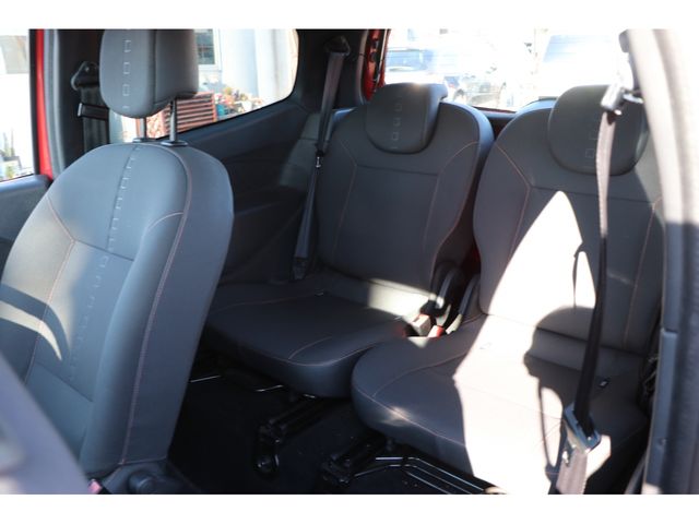 Renault TWINGO 2010-10 13461-8