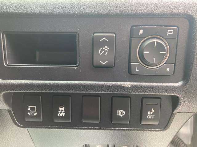 Lexus HS 2013-02 5592-15