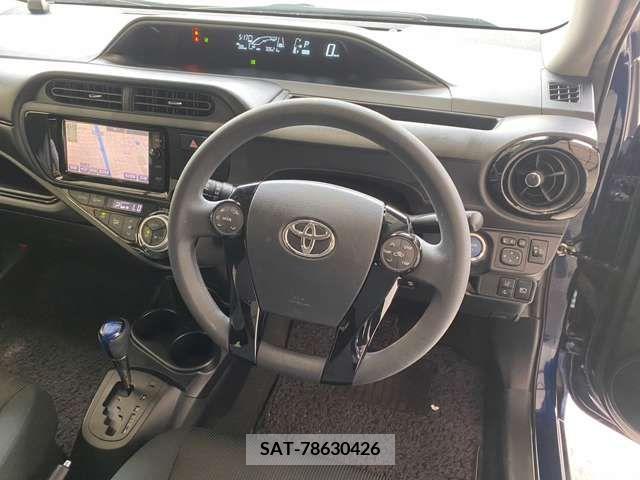 Toyota AQUA 2016-07 260864-8