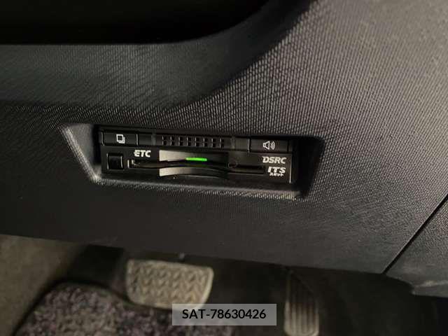 Toyota AQUA 2016-07 260864-14