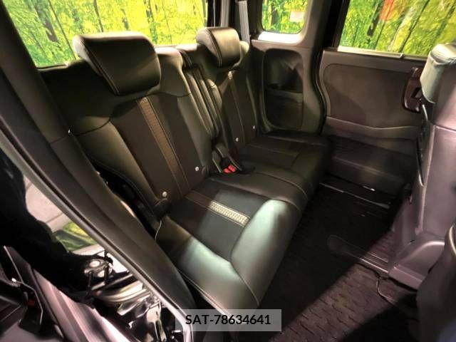Honda N BOX CUSTOM 2018-04 364965-9