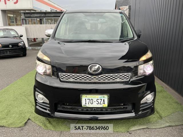 Toyota VOXY 2011-07 289232-2