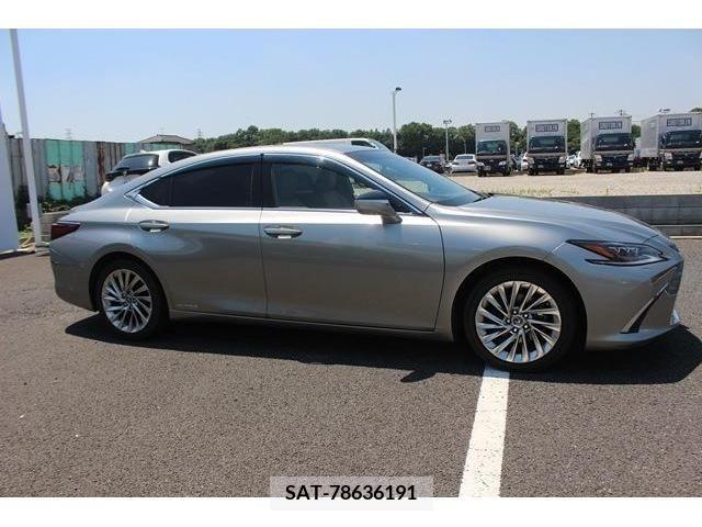 Lexus ES 2018-12 354375-4