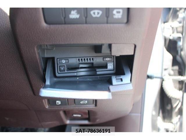 Lexus ES 2018-12 354375-15