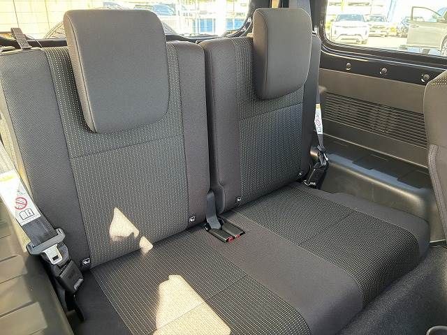 Suzuki JIMNY 2021-11 182462-11